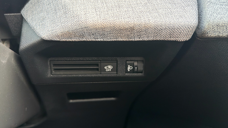 Peugeot 5008 1.2 Hybrid 136 Allure 5dr e-DSC6 Petrol Estate